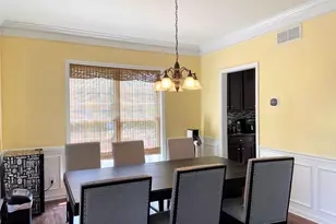 1403 Hampshire Ln, Chester Springs, PA 19425 - Photo 4