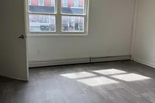 721 E Lincoln Hwy, Coatesville, PA 19320 - Photo 2