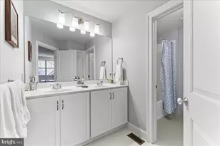 1025 James Walter Wy, Kennett Square, PA 19348 - Photo 24