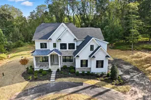 2110 Union Hill, Malvern, PA 19355 - Photo 2