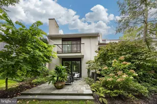 2 Ile Dhuyere, Devon, PA 19333 - Photo 6