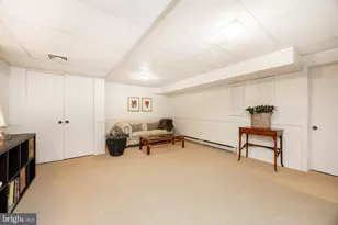 2 Ile Dhuyere, Devon, PA 19333 - Photo 32