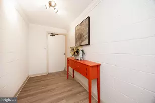 2 Ile Dhuyere, Devon, PA 19333 - Photo 34