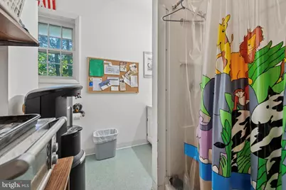 1058 Lancaster, Berwyn, PA 19312 - Photo 22