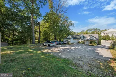 1058 Lancaster, Berwyn, PA 19312 - Photo 2