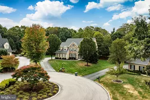 37 Ruth Cir, Malvern, PA 19355 - Photo 2