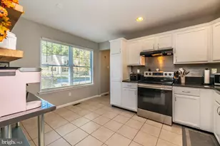 31 N Hawthorne Road N, Coatesville, PA 19320 - Photo 8