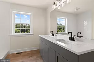 1100210 Trinity Dr, Oxford, PA 19363 - Photo 22