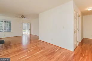 403 E Glenview Dr, West Grove, PA 19390 - Photo 6