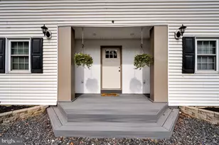 100 Warwick Rd, Elverson, PA 19520 - Photo 6