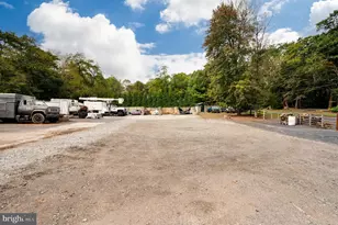 100 Warwick Rd, Elverson, PA 19520 - Photo 42