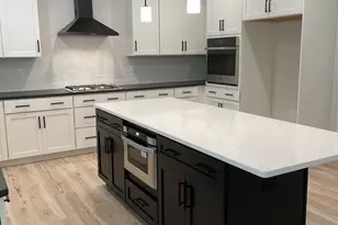 127 Bishop Rd, Pottstown, PA 19465 - Photo 2