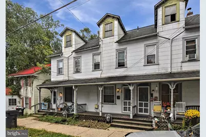 58 Pennsylvania Avenue, Phoenixville, PA 19460 - Photo 2