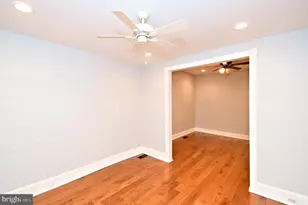 58 Pennsylvania Ave, Phoenixville, PA 19460 - Photo 6