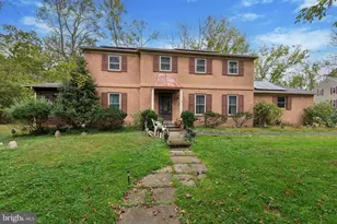 5 Westgate Cir, Malvern, PA 19355 - Photo 2