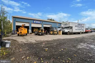 901 Township Line Rd, Phoenixville, PA 19460 - Photo 1