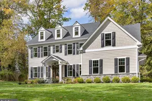 211 Wooded Way, Berwyn, PA 19312 - Photo 4