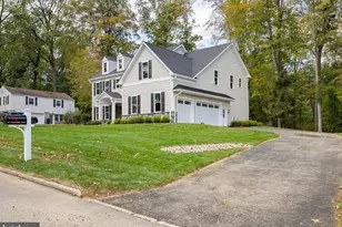 211 Wooded Way, Berwyn, PA 19312 - Photo 6