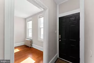 345 Hall St, Phoenixville, PA 19460 - Photo 4