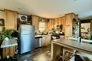 13 2nd St, Phoenixville, PA 19460 - Photo 6