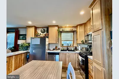 13 2nd Street, Phoenixville, PA 19460 - Photo 8