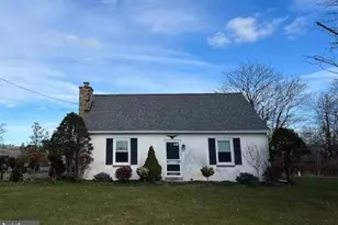 355 Rockdale Dr, Coatesville, PA 19320 - Photo 1