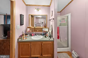 8 Penney Ln, Coatesville, PA 19320 - Photo 12