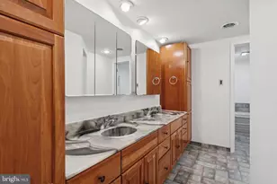 2435 St Peters Rd, Pottstown, PA 19465 - Photo 32