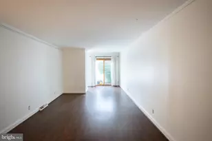 573 Summit House, West Chester, PA 19382 - Photo 6