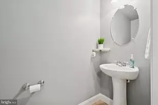 215 Kennedy Dr, Coatesville, PA 19320 - Photo 4