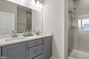 637 Burcham St, Phoenixville, PA 19460 - Photo 22