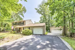 1117 Blueberry Ln, Coatesville, PA 19320 - Photo 2