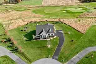 275 Bentley Dr, Oxford, PA 19363 - Photo 2