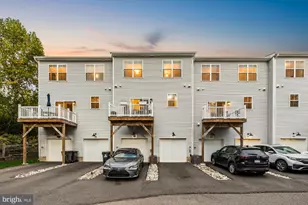 958 Skylar Ct., Phoenixville, PA 19460 - Photo 2