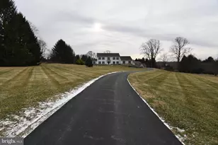 116 Three Ponds Ln, Malvern, PA 19355 - Photo 2