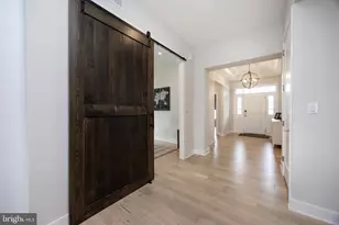 609 Metal St, Phoenixville, PA 19460 - Photo 22