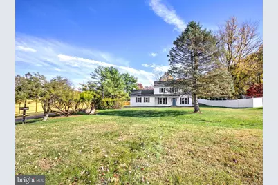 793 Tory Hollow Road, Berwyn, PA 19312 - Photo 2