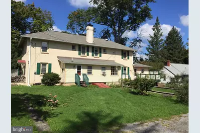 1417 State Road #A, Phoenixville, PA 19460 - Photo 2