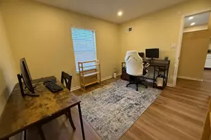 180 Valley Stream Cir, Chesterbrook, PA 19087 - Photo 12