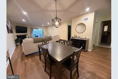 180 Valley Stream Circle, Chesterbrook, PA 19087 - Photo 6