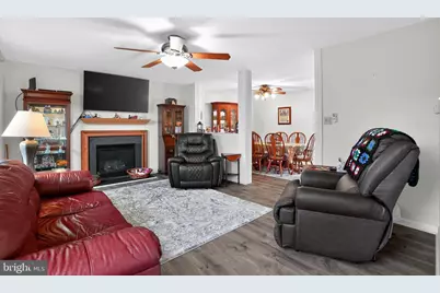 386 Loomis Avenue, Coatesville, PA 19320 - Photo 16