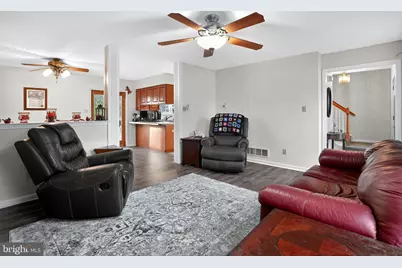 386 Loomis Avenue, Coatesville, PA 19320 - Photo 14