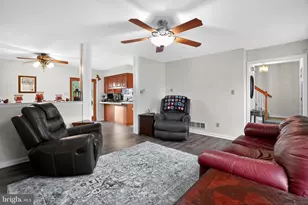 386 Loomis Ave, Coatesville, PA 19320 - Photo 14