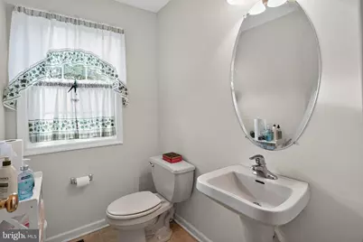 386 Loomis Avenue, Coatesville, PA 19320 - Photo 18