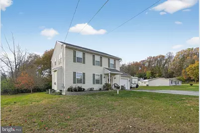 386 Loomis Avenue, Coatesville, PA 19320 - Photo 1