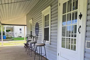 184 Cochran St, Cochranville, PA 19330 - Photo 2