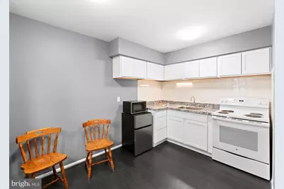 335 E Lancaster Avenue #E-5, Downingtown, PA 19335 - Photo 8