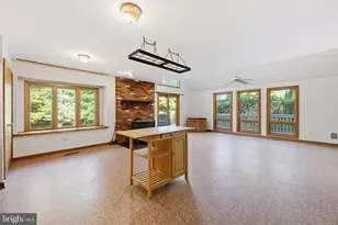 2 Carriage Ln, Chester Springs, PA 19425 - Photo 16