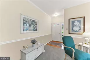 453 E Glenview Dr, West Grove, PA 19390 - Photo 4