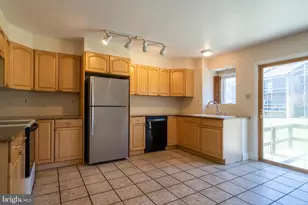 506 St Albans Ct, Chester Springs, PA 19425 - Photo 8